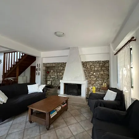 Large Near The Sea Tatil Evi Kyparissia
